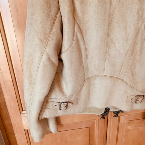 Chico’s Faux Suede Shearling Jacket Camel Penny Lane Style – Plush Lined, Chic - Picture 7 of 12